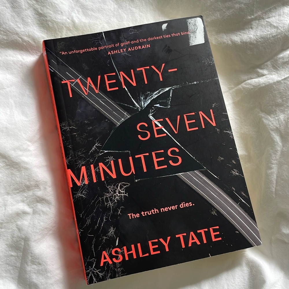 Twenty-Seven Minutes - Ashley Tate